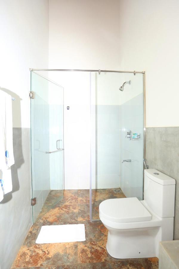 Villa Peacock Walahanduwa Экстерьер фото